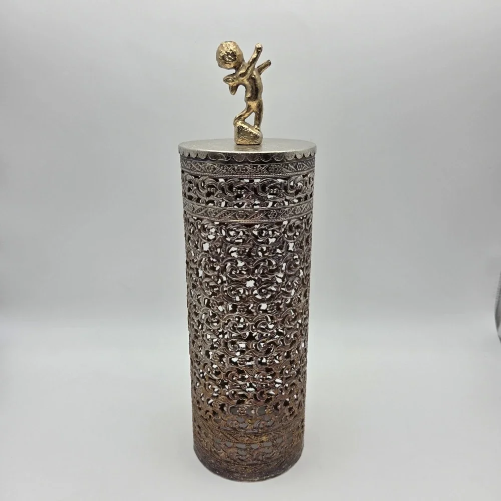 Vintage Filigree Hairspray Cover With Cherub Finial Gold Tone Hollywood Regency